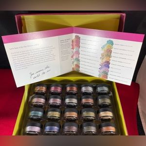 SALE!!! BARE MINERALS - (20) Eyecolors